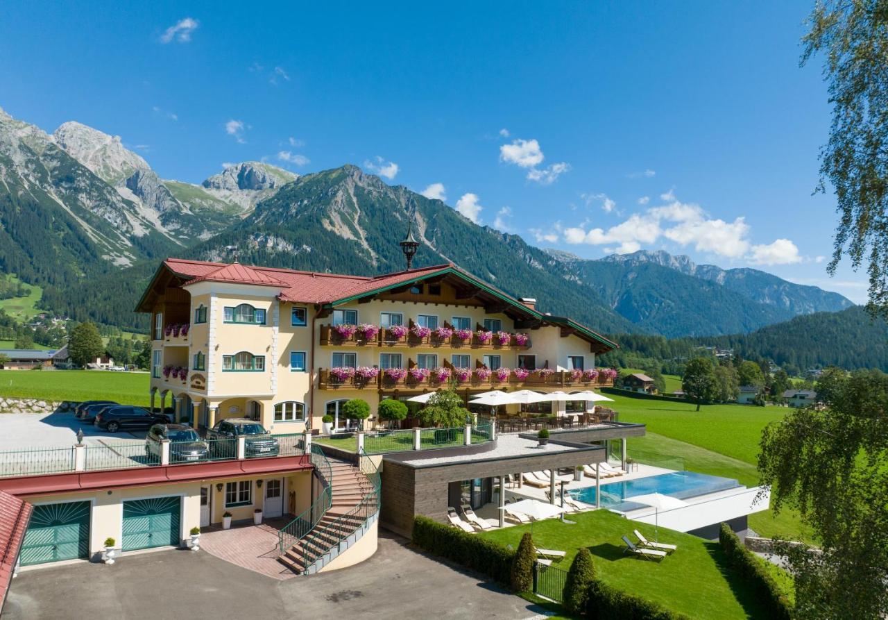 Hotel Ennstalerhof รัมเซา อัม ดาคชไตน์ ภายนอก รูปภาพ